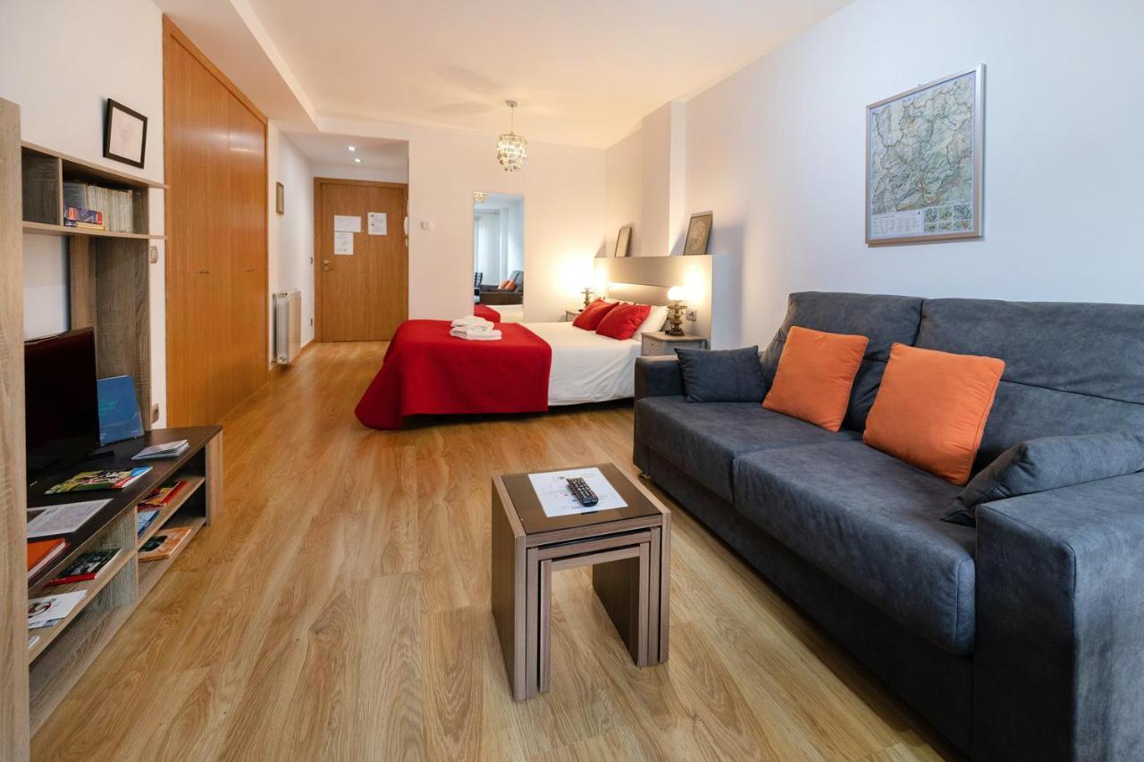 Comfortable Studio With Mountain View In Arinsal 40 M² + Ski Storage 외부 사진